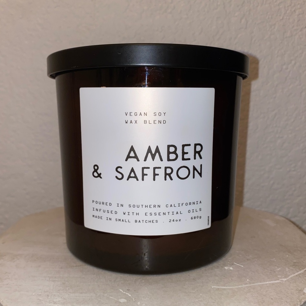 Leoben Co Amber & Saffron Vegan Soy Wax Candle Large 24oz BRAND NEW